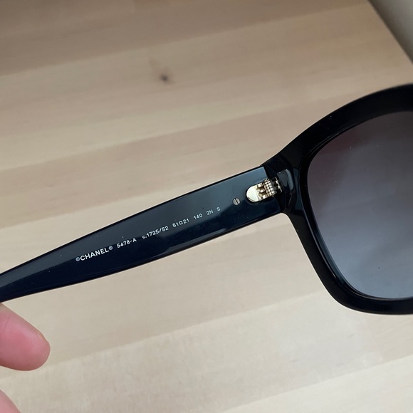 Navy Chanel Sunglasses - Picture 2 of 5